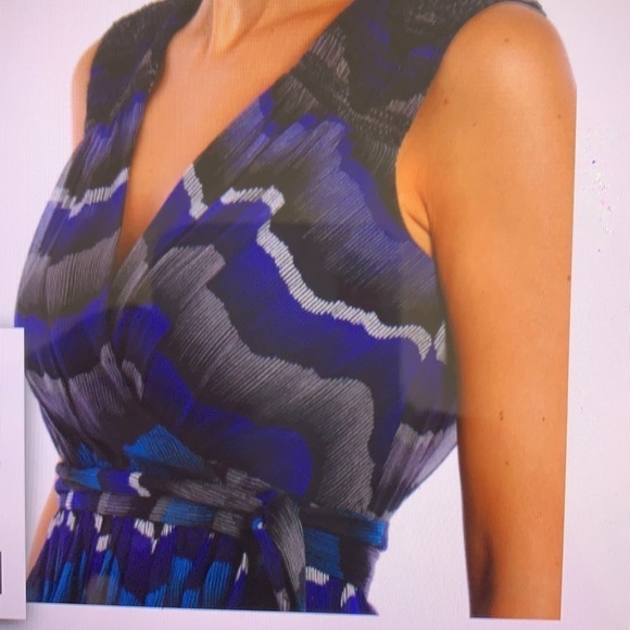 DVF Bali Silk Chiffon Wrap Dress 6 - Picture 2 of 15